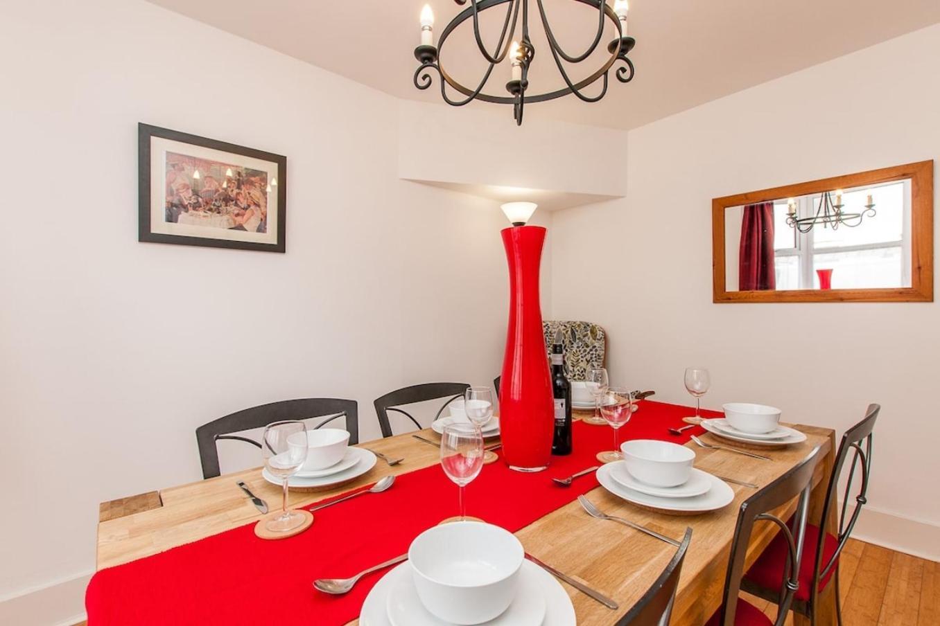 Magdala Cottage -Village Location- Dog Friendly 布罗德斯泰 外观 照片